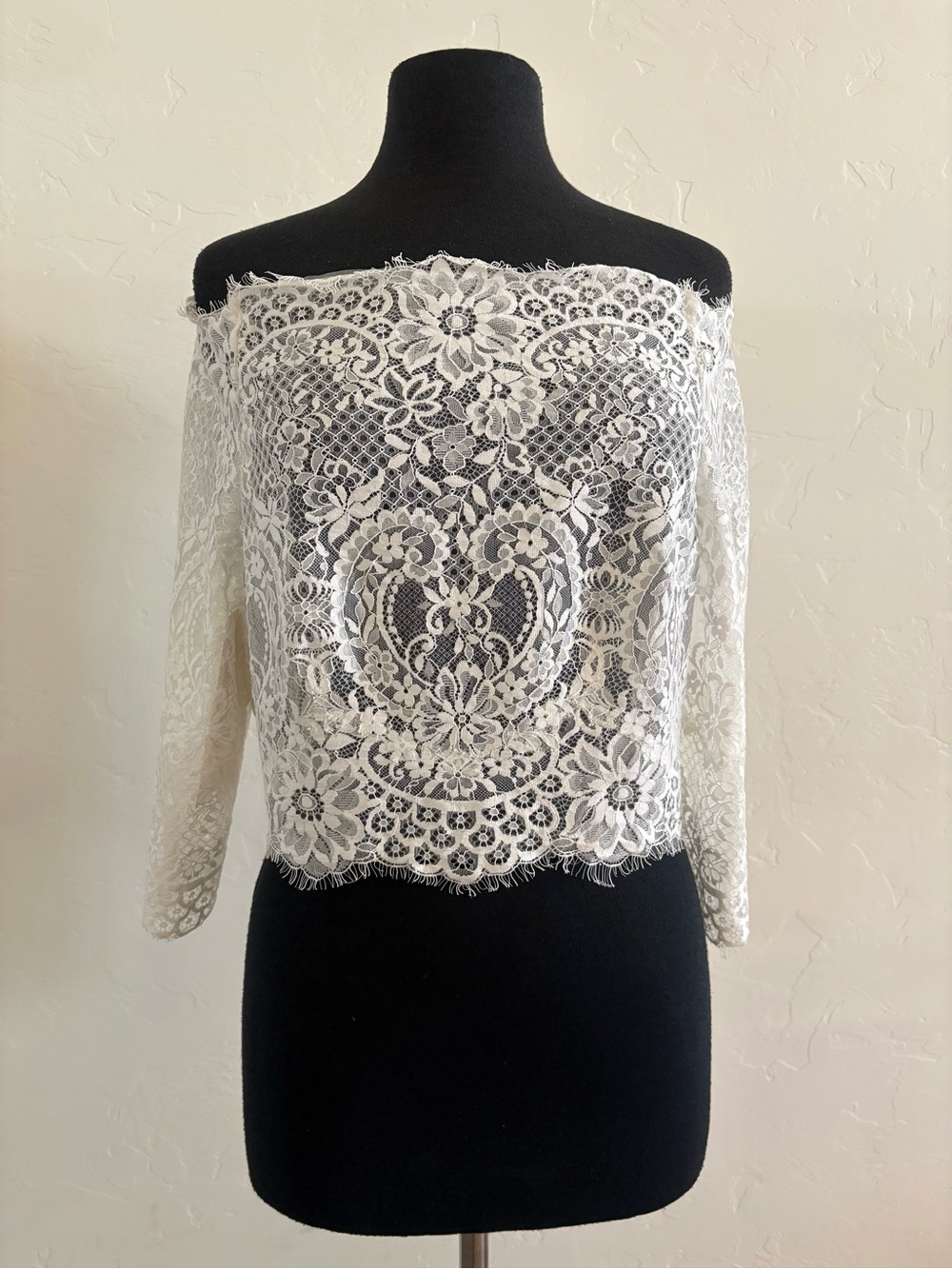 Rosa Clara Lace Off-Shoulder (Bateau) Bolero